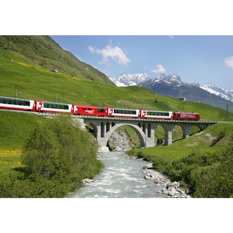 Circuit Trains Mythiques et Golfs Alpins en Suisse
