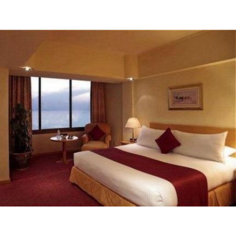 Crowne Plaza Muscat 4*