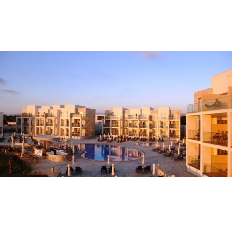 Amphora Hôtel & Suites 4* Paphos