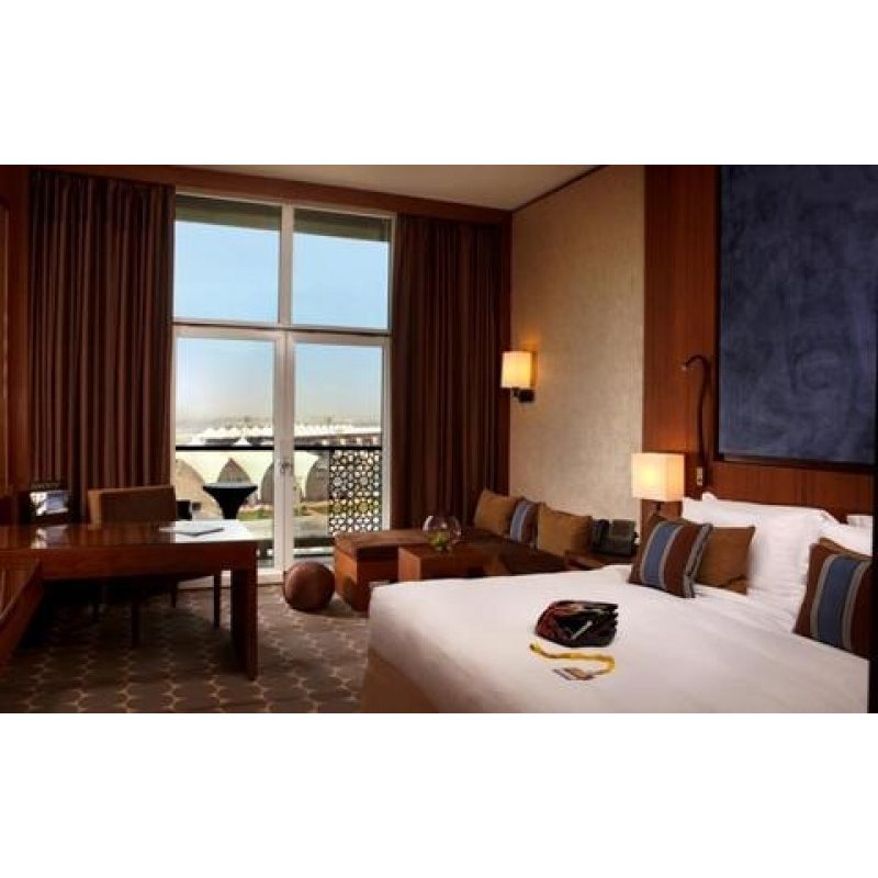 Island Rotana 4*