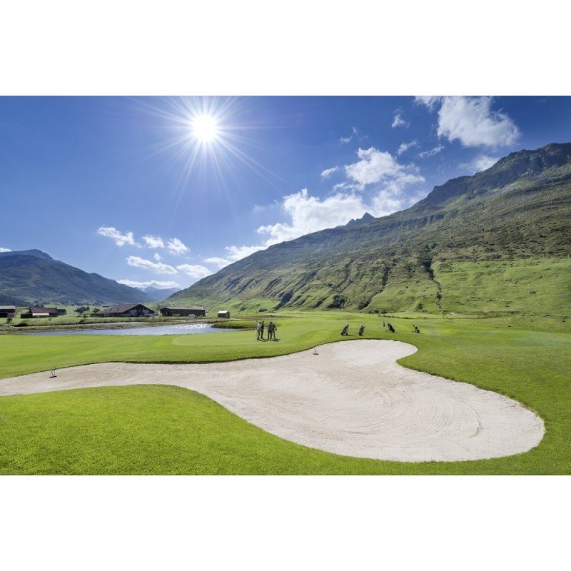 Circuit Trains Mythiques et Golfs Alpins en Suisse